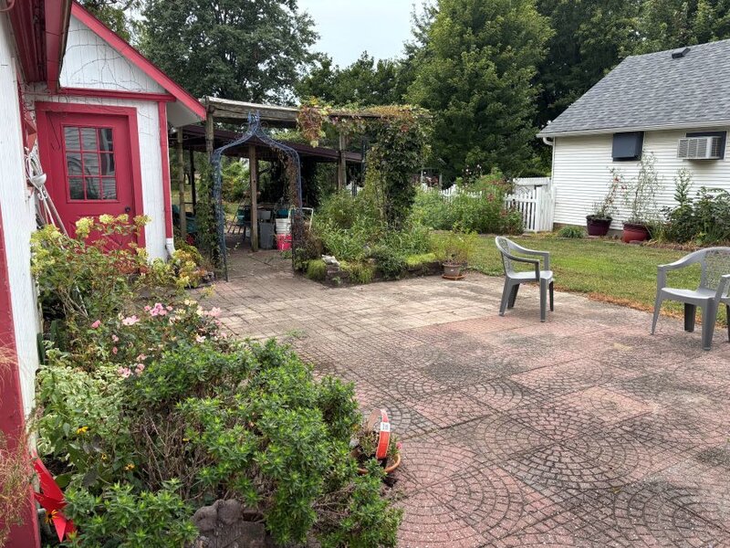 623 S 2nd Street Watseka IL 60970