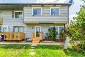 Photo of 234 Algonquin Court Bolingbrook IL 60440
