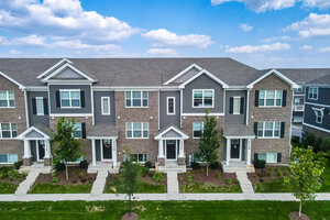 Photo of 17317 Roscommon Road Tinley Park IL 60477