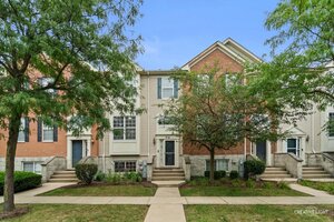 Photo of 805 Lewisburg Lane Aurora IL 60504