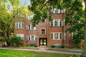 Photo of 1114 Main Street Evanston IL 60202 Unit 1W