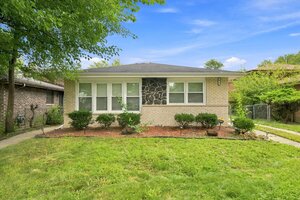Photo of 14737 Blackstone Avenue Dolton IL 60419