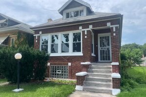 Photo of 8824 S Throop Street Chicago IL 60620