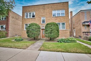 Photo of 2643 W Farragut Avenue Chicago IL 60625 Unit 1W