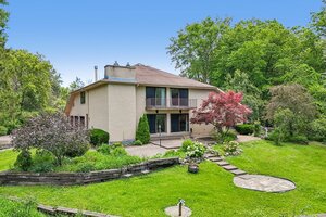 Photo of 1191 Hunters Lane Libertyville IL 60048