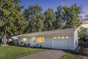Photo of 63 W Manchester Drive Wheeling IL 60090
