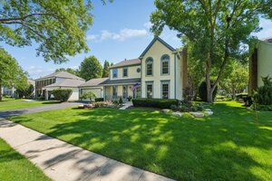 Photo of 2027 Richton Drive Wheaton IL 60189