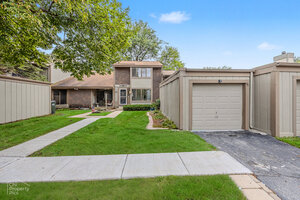Photo of 524 Yosemite Court Roselle IL 60172