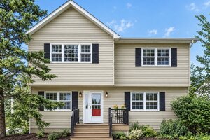 Photo of 401 Division Street St. Charles IL 60174