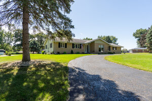 Photo of 7103 Mill Road Rockford IL 61108