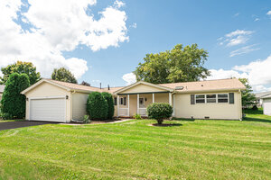 Photo of 332 Palomino Court Grayslake IL 60030
