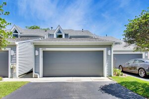 Photo of 26443 N Ridge Court Mundelein IL 60060