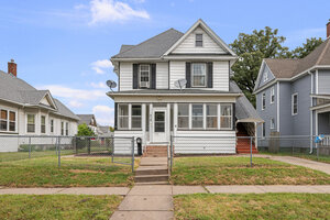 Photo of 618 W 17th Street Davenport IA 52803