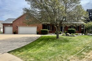 Photo of 126 Parkside Court Oglesby IL 61348