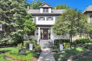 Photo of 9608 S Longwood Drive Chicago IL 60643