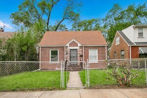 Photo of 12908 S Wallace Street Chicago IL 60628