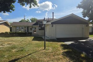 Photo of 10715 S Nordica Avenue Worth IL 60482