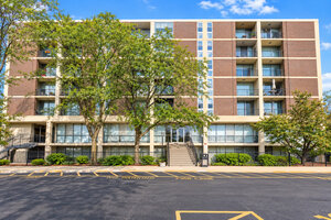 Photo of 1043 S York Road Bensenville IL 60106 Unit 409