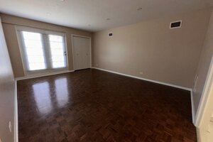 Photo of 8701 S Mozart Avenue Evergreen Park IL 60805 Unit 3