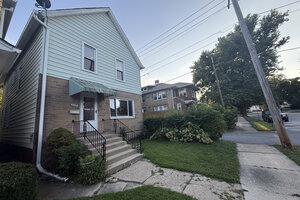 Photo of 2527 Oak Street Blue Island IL 60406