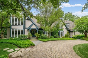 Photo of 3 Old Hunt Road Northfield IL 60093