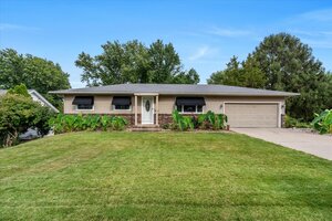 Photo of 2326 14th Street East Moline IL 61244