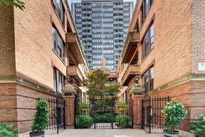 Photo of 2743 N Hampden Court Chicago IL 60614 Unit 1G