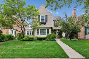 Photo of 7822 W Thorndale Avenue Chicago IL 60631