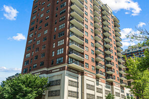 Photo of 5 E 14th Place Chicago IL 60605 Unit 1304
