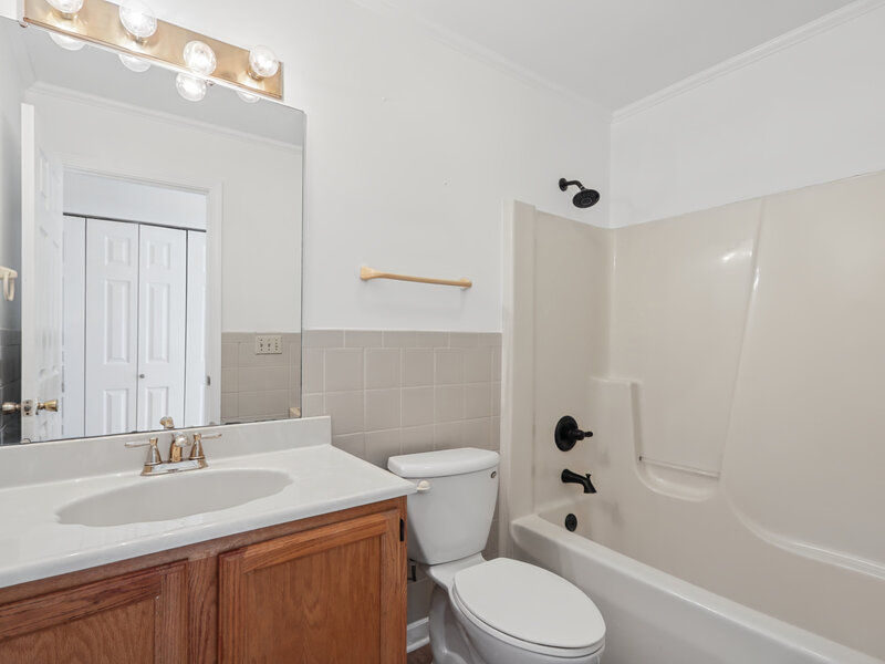 4 Redwing Court Savoy IL 61874