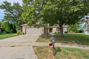 Photo of 4 Redwing Court Savoy IL 61874