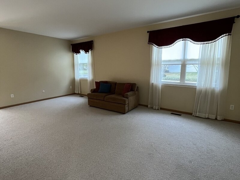 651 S Mecosta Lane Romeoville IL 60446