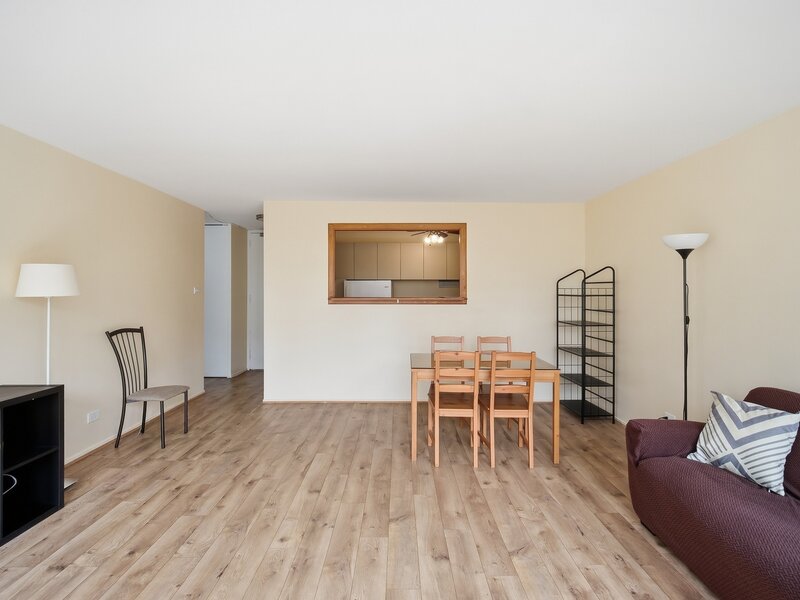 1400 E 55th Place Chicago IL 60637