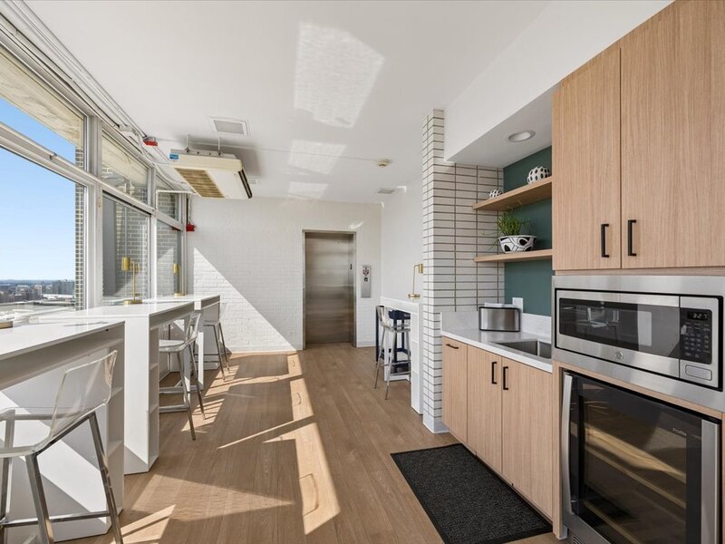 1440 N Lake Shore Drive Chicago IL 60610