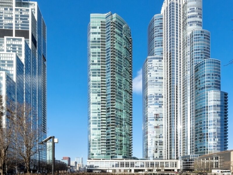 1201 S Prairie Avenue Chicago IL 60605