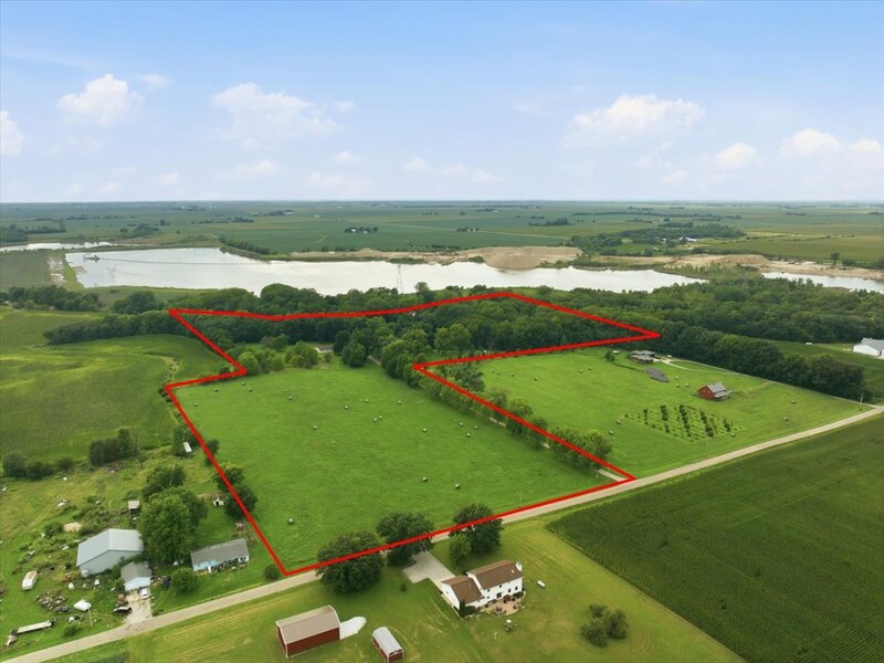 1360 East Road Heyworth IL 61745