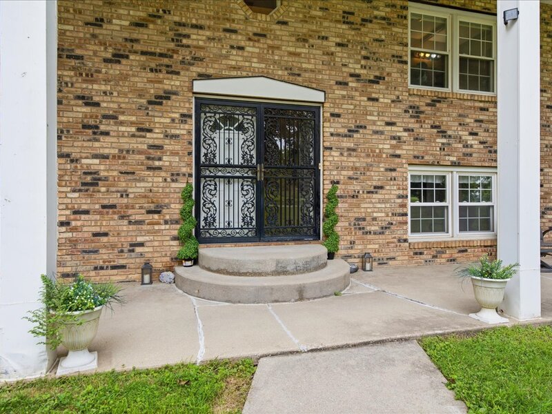 1360 East Road Heyworth IL 61745