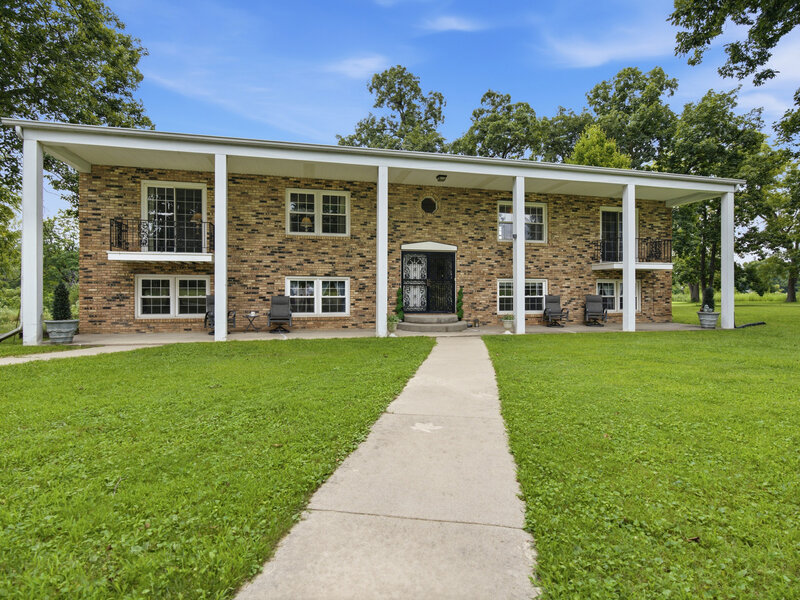 1360 East Road Heyworth IL 61745