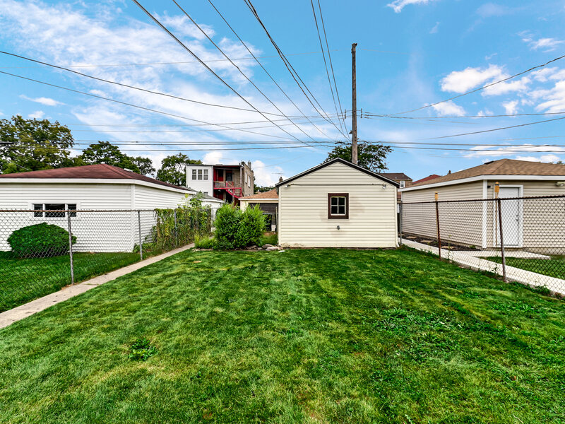10048 S Rhodes Avenue Chicago IL 60628
