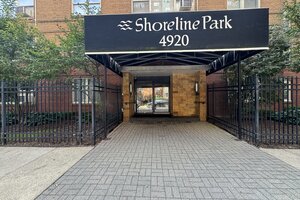 Photo of 4920 N Marine Drive Chicago IL 60640