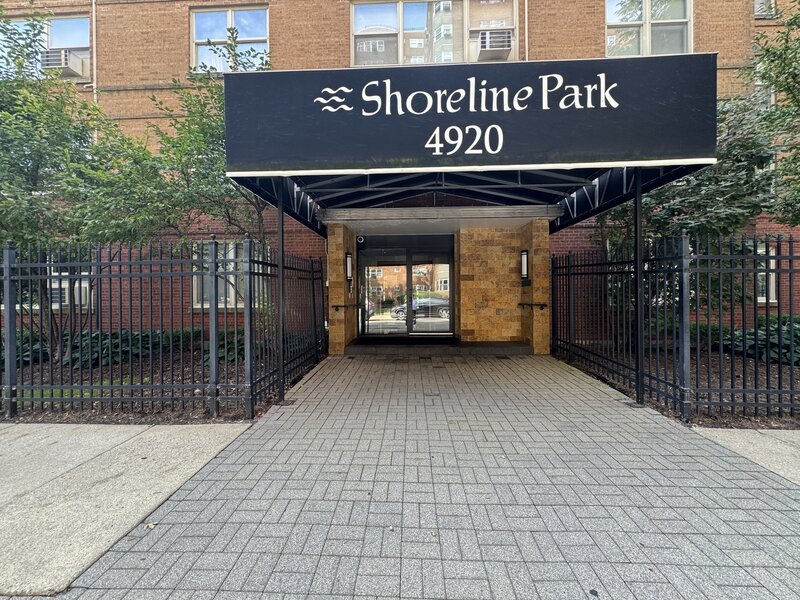 4920 N Marine Drive Chicago IL 60640