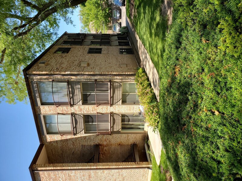 1940 Cherry Lane Northbrook IL 60062
