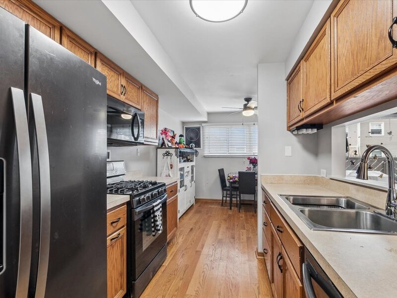 7932 164th Court Tinley Park IL 60477