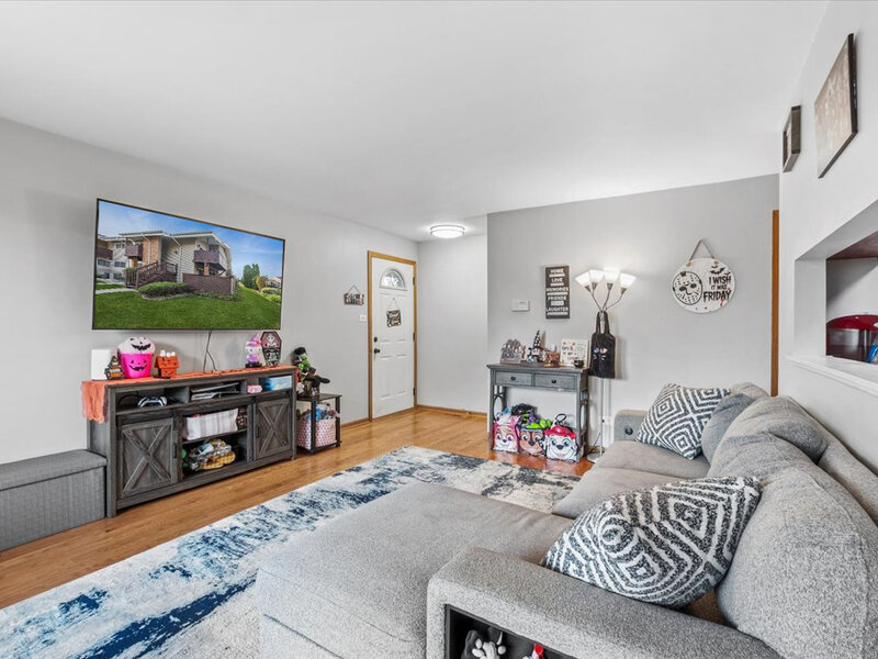 7932 164th Court Tinley Park IL 60477