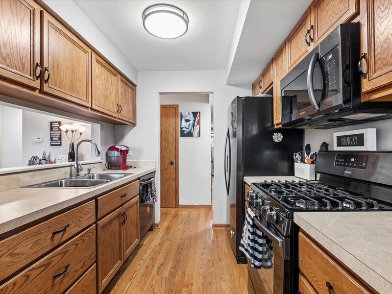 7932 164th Court Tinley Park IL 60477