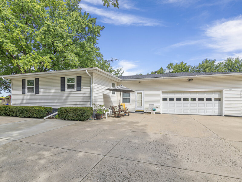 2826 E 2651st Road Marseilles IL 61341