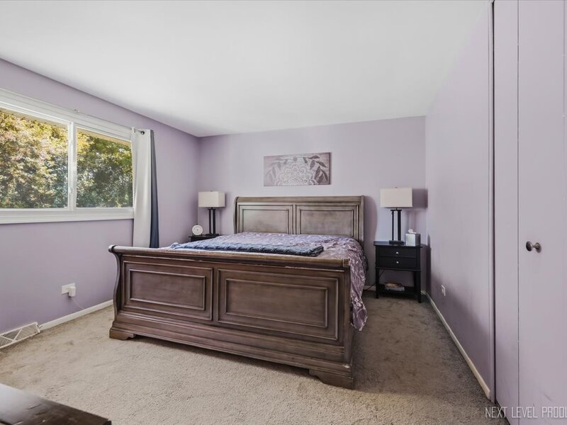 1612 Forrest Boulevard St. Charles IL 60174