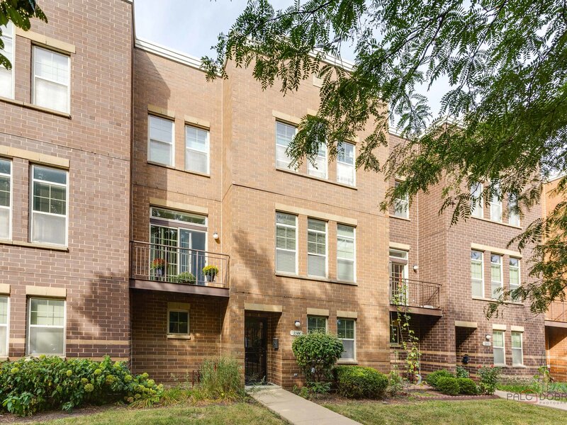 3544 S Federal Street Chicago IL 60609