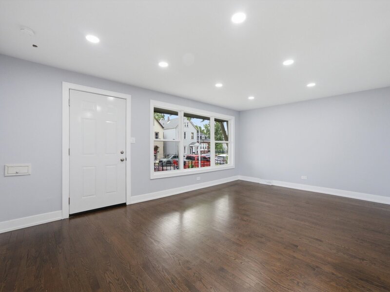 2016 W 52nd Street Chicago IL 60609