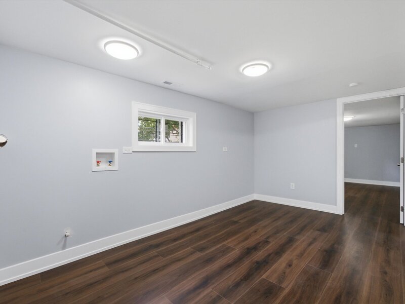 2016 W 52nd Street Chicago IL 60609